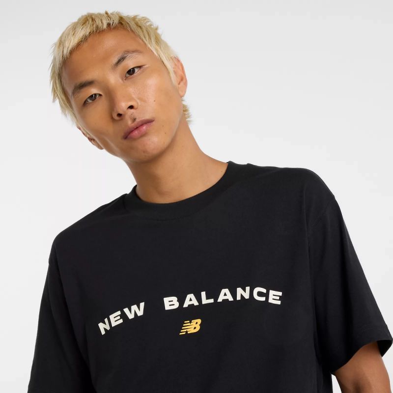 New Balance Reimagined Graphic M T-shirt MT51506BK